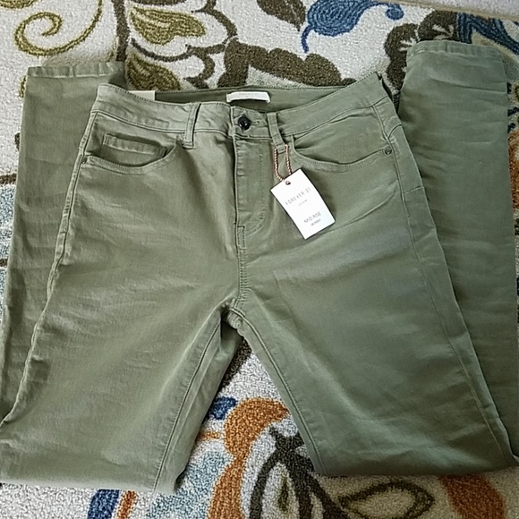 Forever 21 jeans - Picture 3 of 4